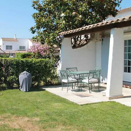 Mas Du Tadorne Villa